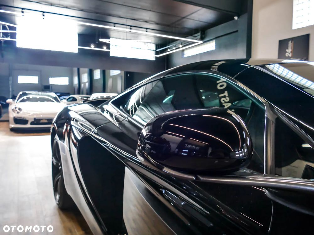 McLaren 650S - 26