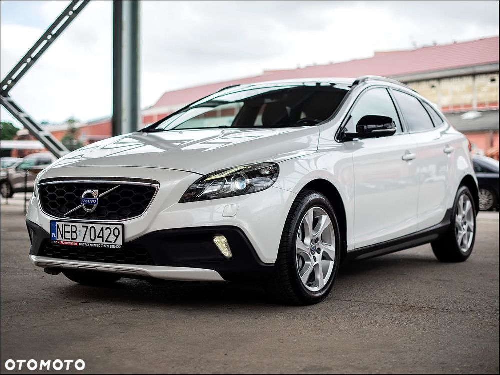 Volvo V40 Cross Country - 5