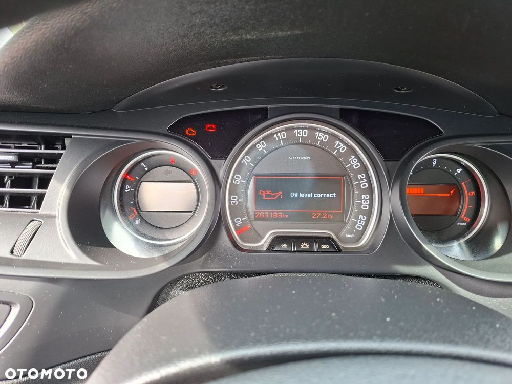 Citroën C5 2.0 HDi Exclusive - 12