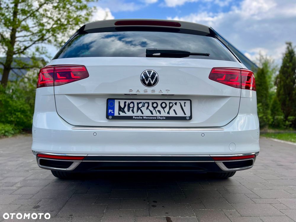 Volkswagen Passat 2.0 TDI EVO Elegance DSG - 9