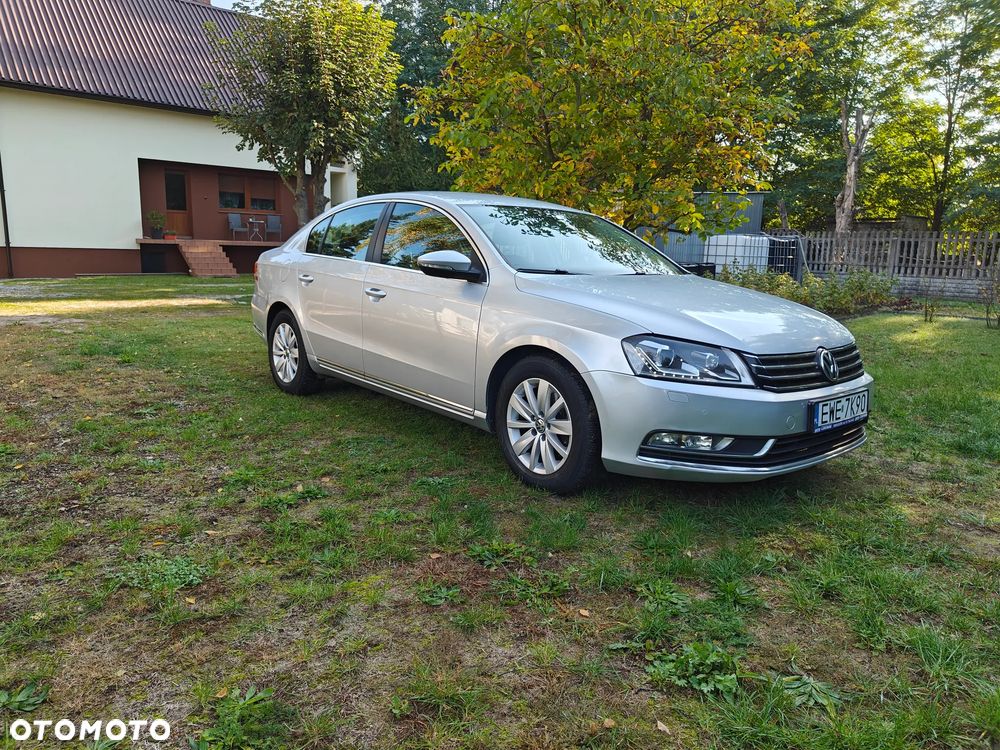 Volkswagen Passat 2.0 TDI Comfortline DSG - 1