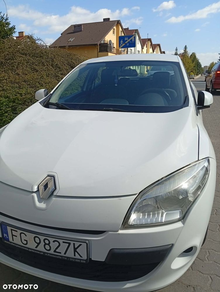 Renault Megane - 9