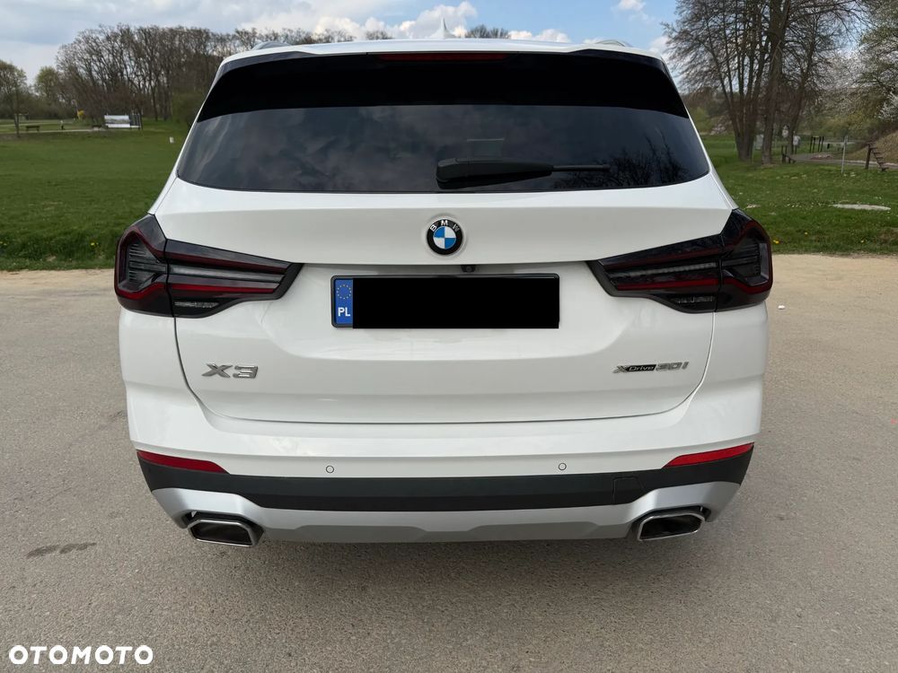 BMW X3 xDrive30i Luxury Line - 5