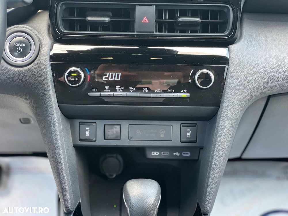 Toyota Yaris Cross - 19