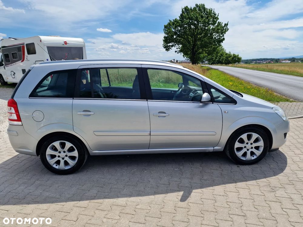 Opel Zafira 1.7 CDTI ecoFLEX Edition - 8