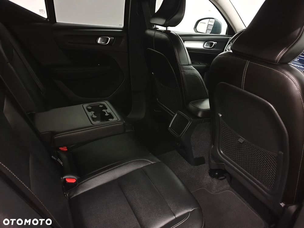 Volvo XC 40 D3 SCR Inscription - 27