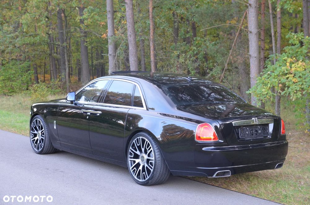 Rolls-Royce Ghost Standard - 2