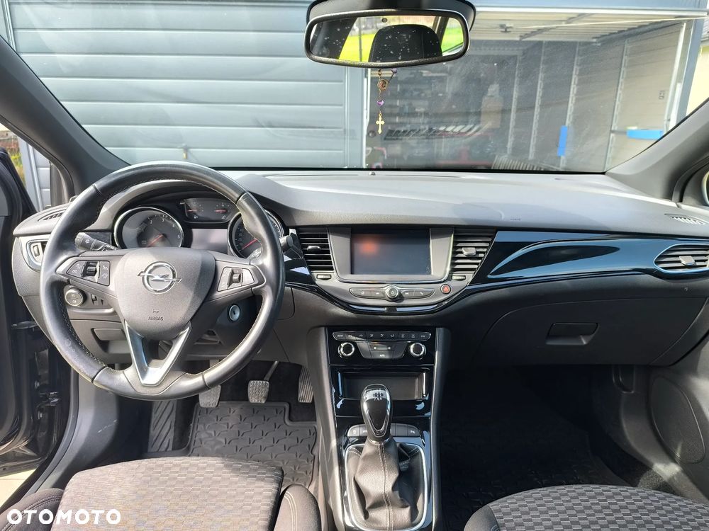 Opel Astra 1.6 CDTI Dynamic S&S - 12