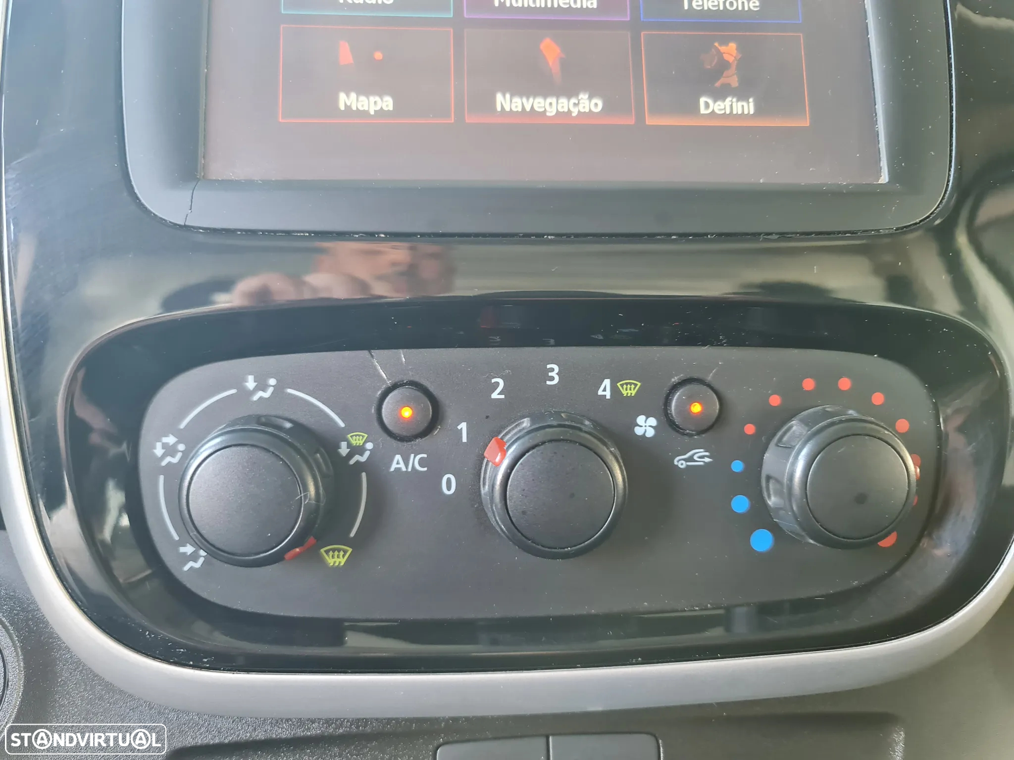 Renault TRAFIC 1.6 Dci 125CV * GPS/ AC/ IVA DEDUTÍVEL * - 19