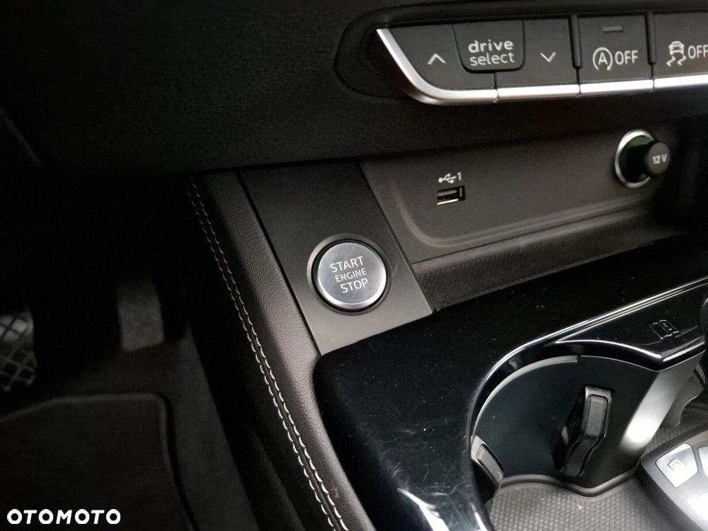 Audi A4 Allroad - 36