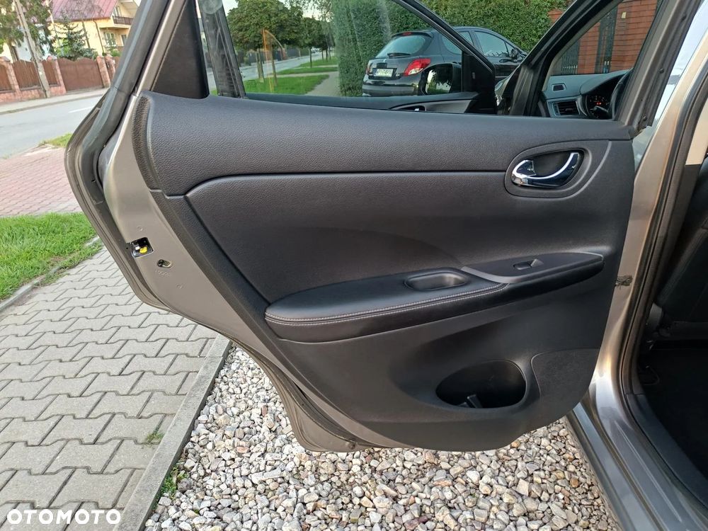 Nissan Pulsar 1.2 DIG-T Tekna - 18