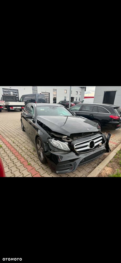 Mercedes-Benz Klasa E 200 d 9G-TRONIC - 6