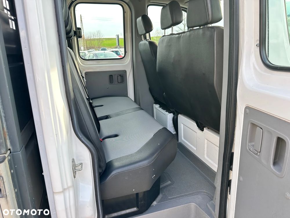 Volkswagen Crafter - 14