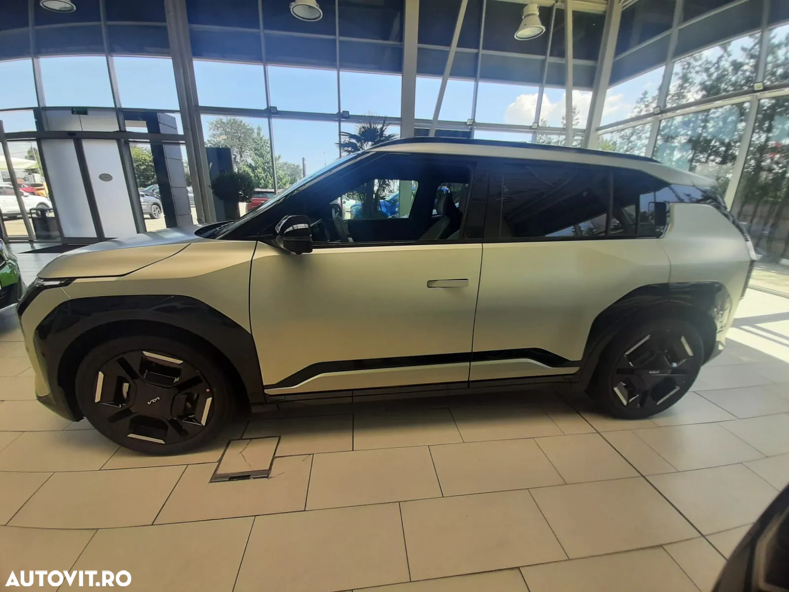 Kia EV3 81.4 kWh 4x2 AT GT Line - 6