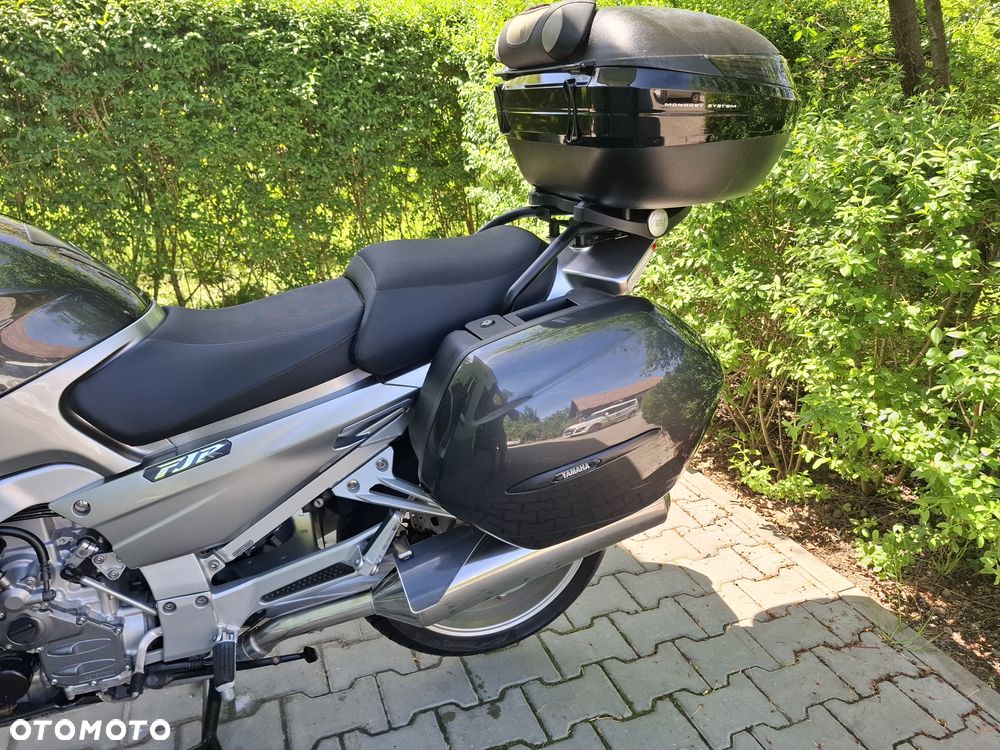 Yamaha FJR - 38