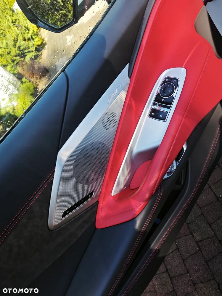 Chevrolet Corvette - 14