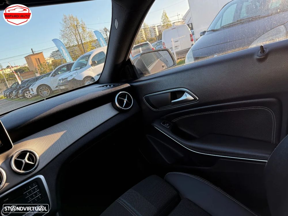 Mercedes-Benz CLA 180 d - 18