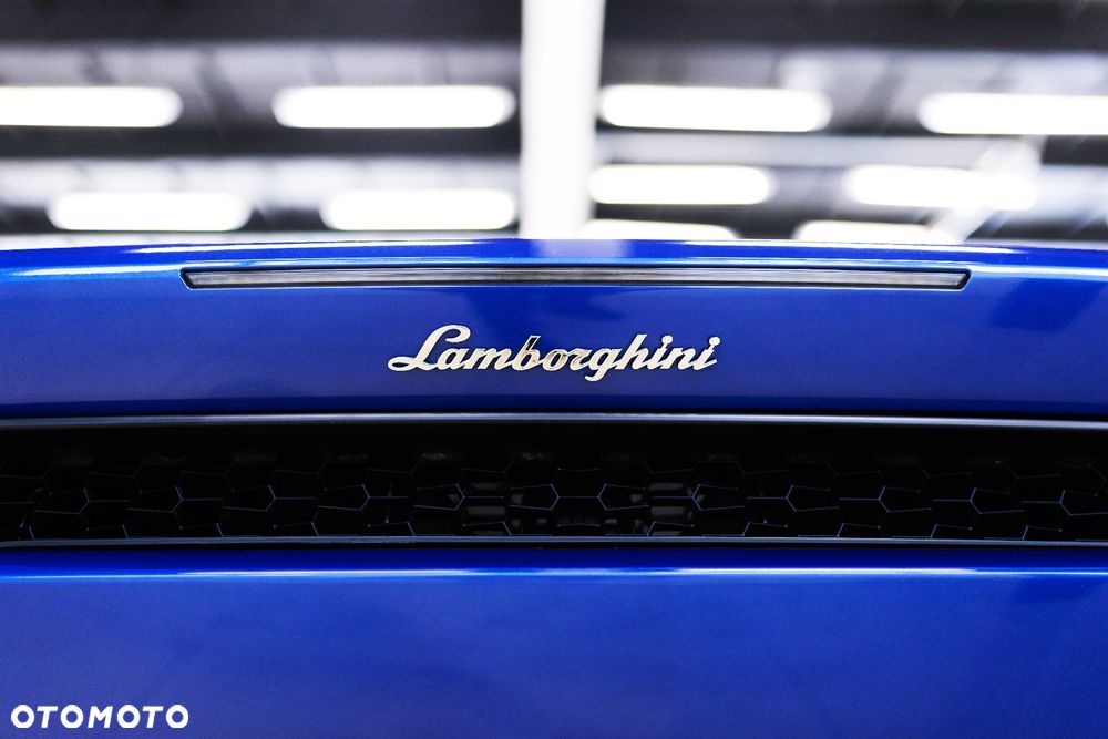 Lamborghini Huracan - 16
