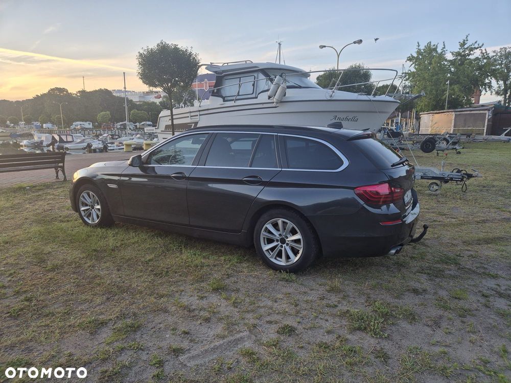 BMW Seria 5 520d xDrive - 3