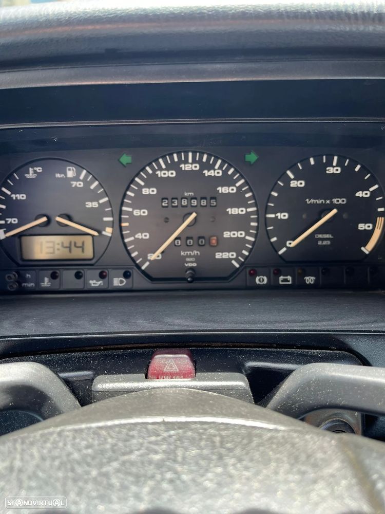 VW Passat 1.6 GL TD - 11