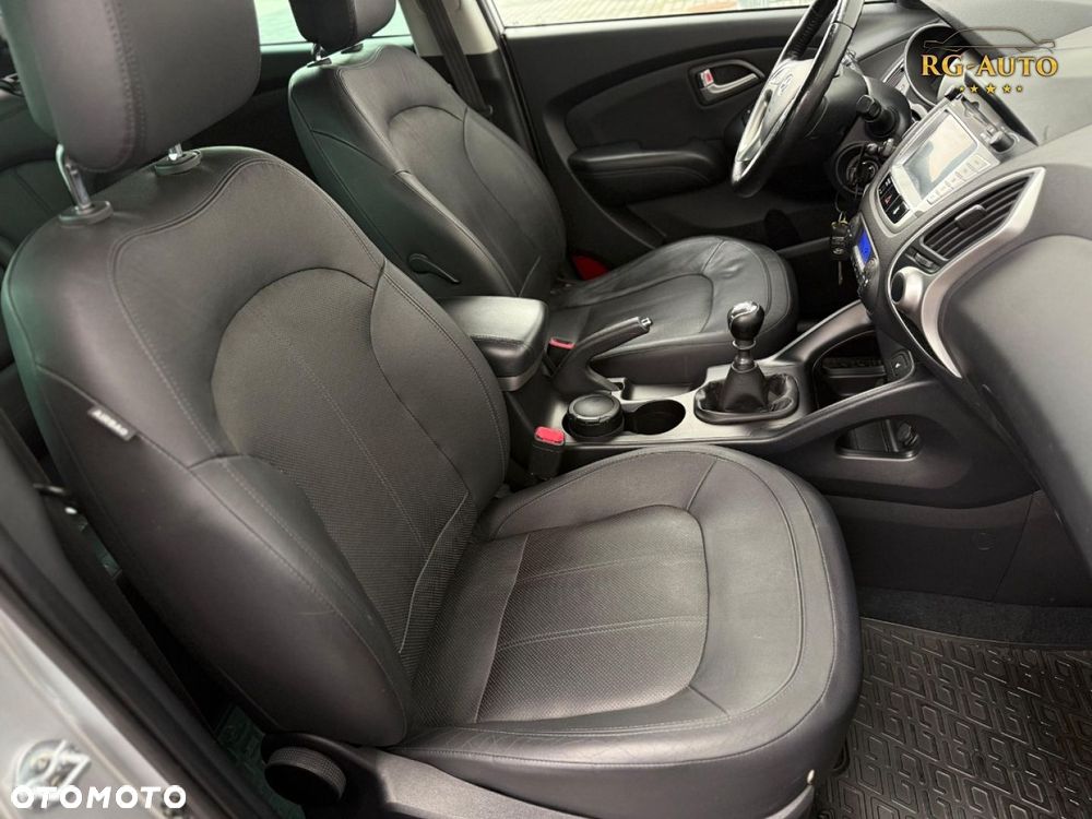 Hyundai ix35 - 40