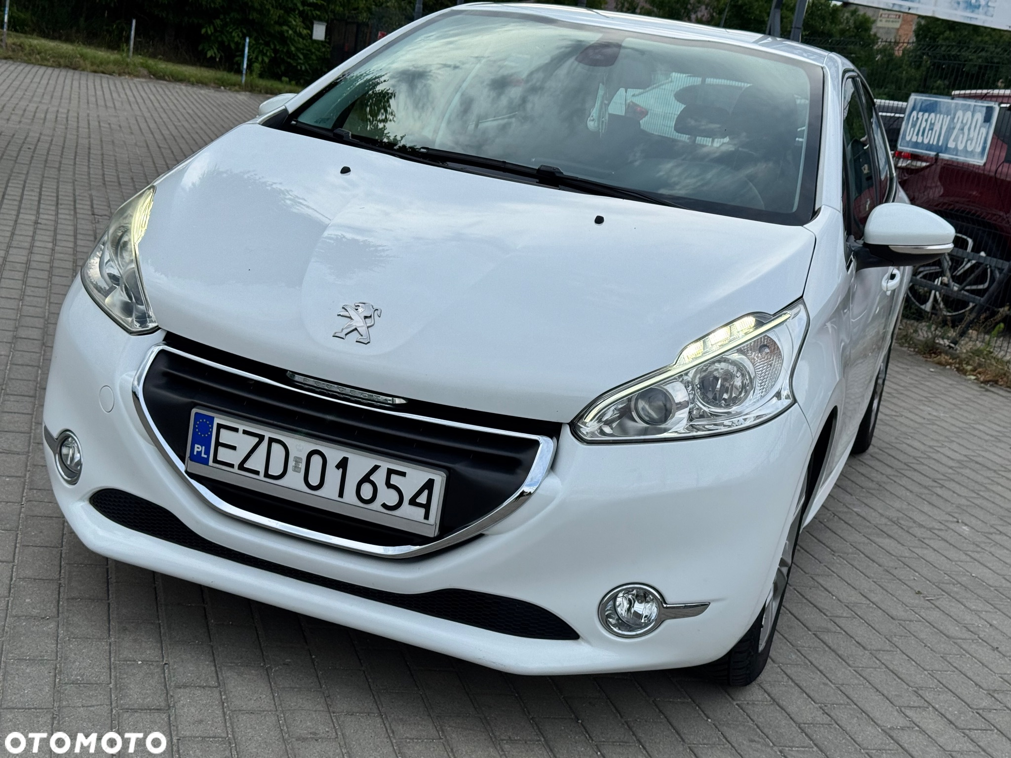 Peugeot 208 e-HDi FAP 92 Stop&Start Style - 7
