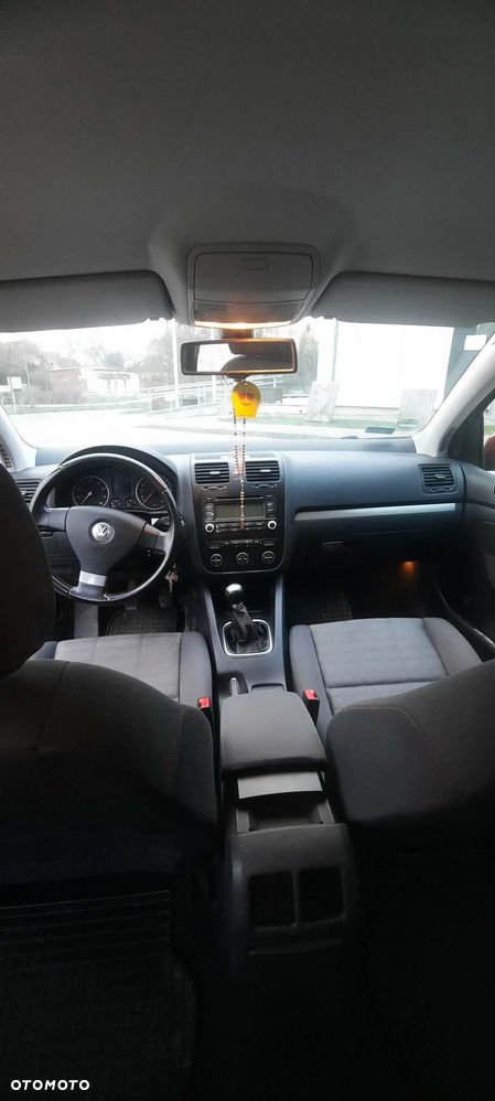 Volkswagen Golf 1.6 FSI Goal - 11