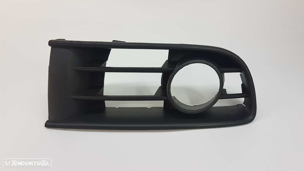 TRIM DO FAROL DE NEVOEIRO VOLKSWAGEN POLO (9N3) ADVANCE - 3