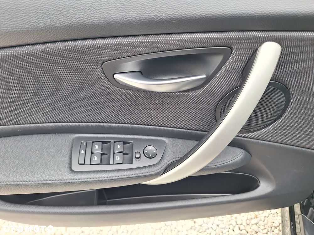 BMW Seria 1 - 26