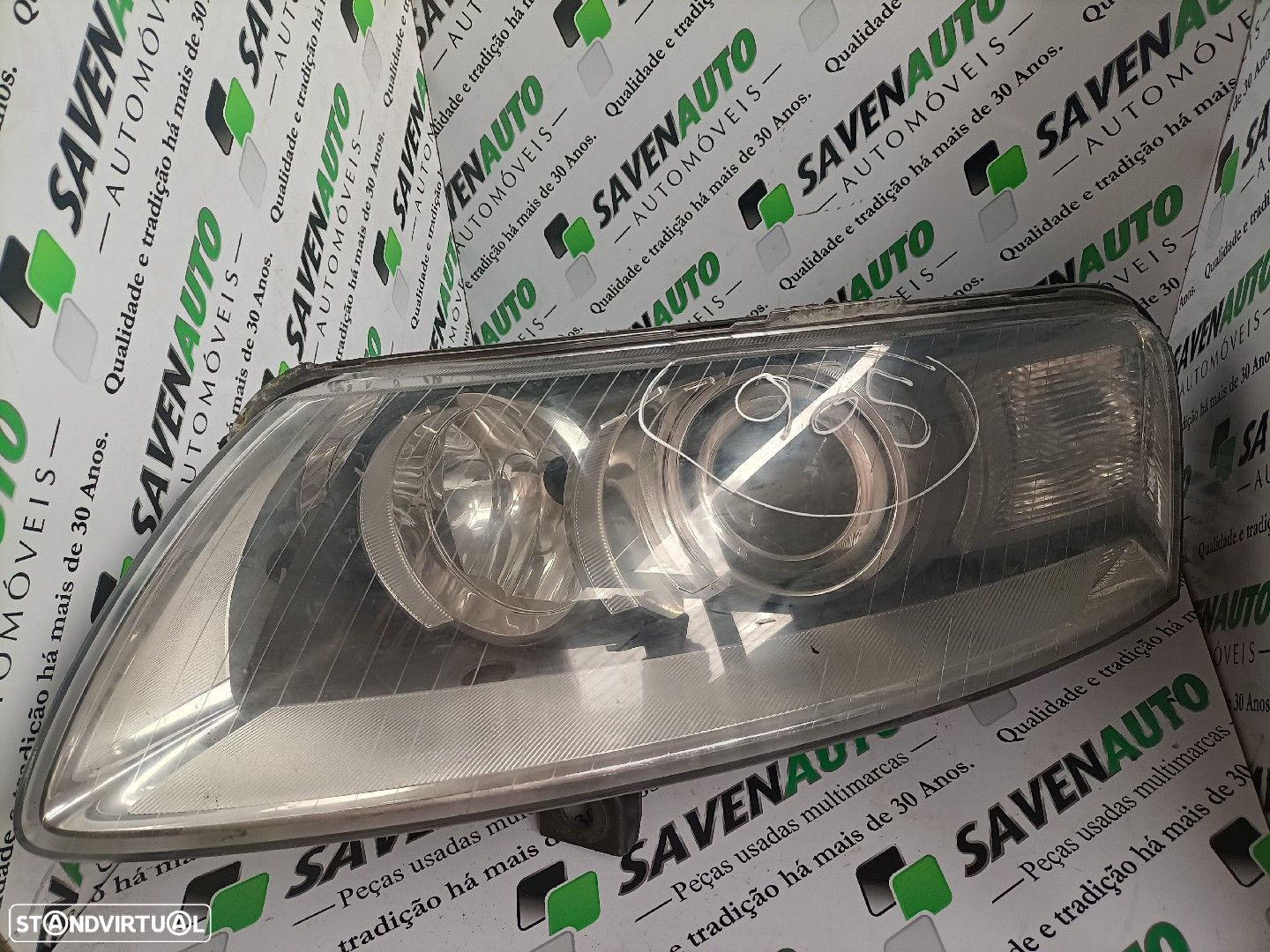 Farol Xénon Esq Audi A6 (4F2, C6) - 1