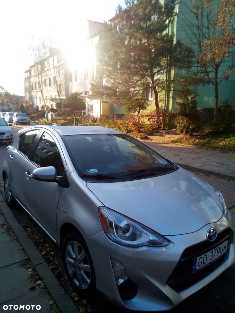 Toyota Prius - 5