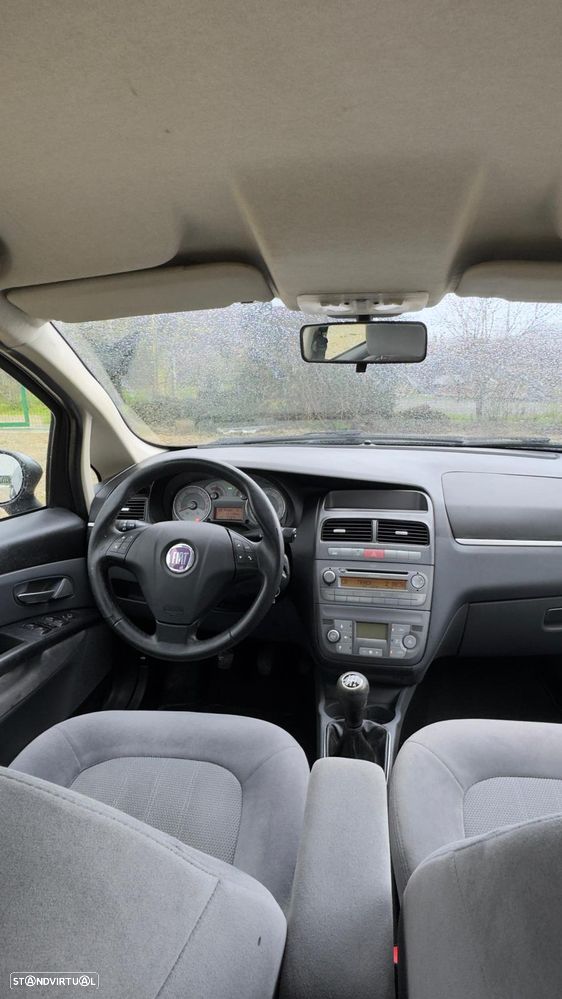 Fiat Linea 1.3 M-Jet Emotion - 9