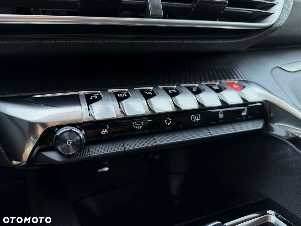 Peugeot 3008 BlueHDi 130 Stop & Start EAT8 Allure Business-Paket - 16