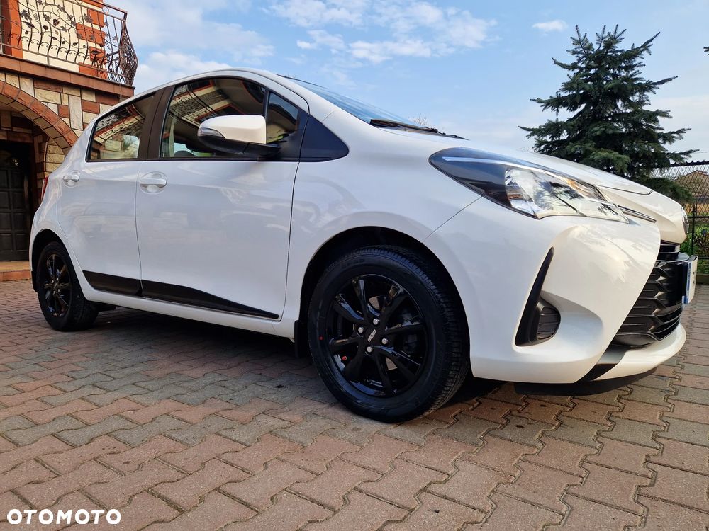 Toyota Yaris 1.5 Active - 10