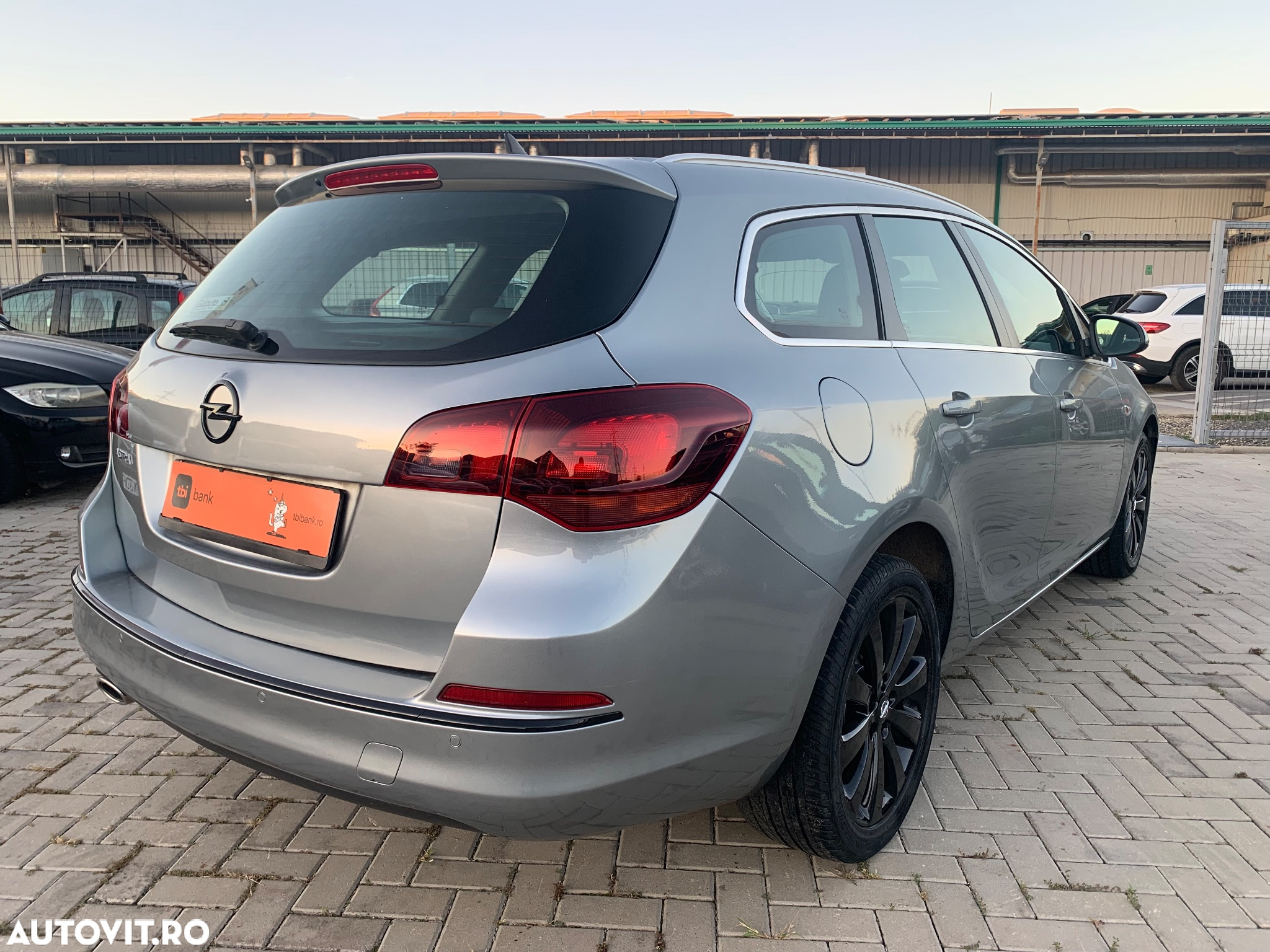 Opel Astra - 4