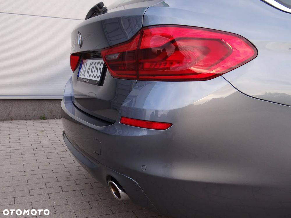 BMW Seria 5 520d - 30