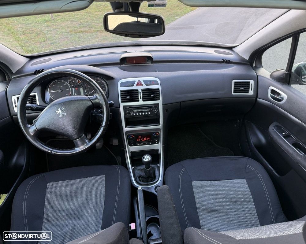 Peugeot 307 SW 1.6 HDi FAP Executive - 13