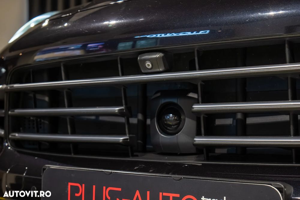Porsche Cayenne S E-Hybrid Platinum Edition - 11