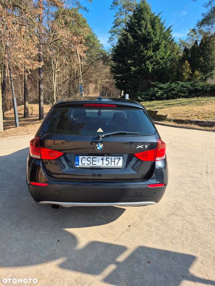 BMW X1 sDrive18d - 9