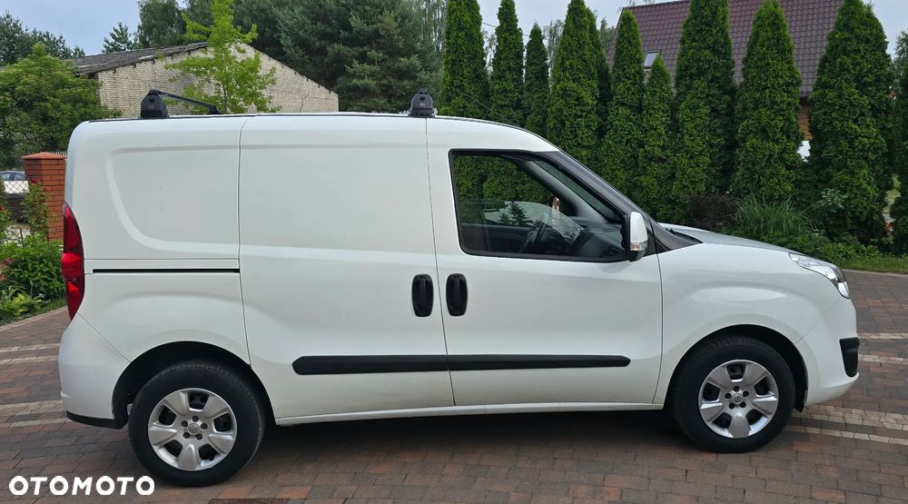 Opel Combo D Van - 17
