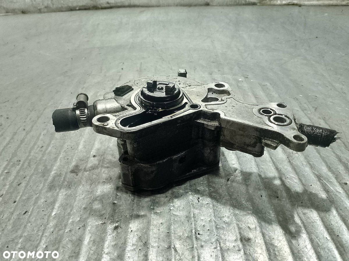 POMPA VACUM VW GOLF IV 038145209A 1.9 TDI - 7