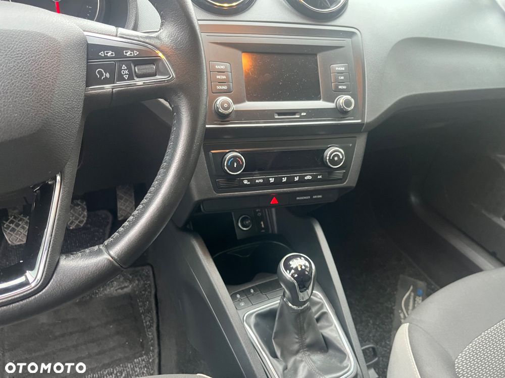 Seat Ibiza 1.2 TSI CONNECT - 10