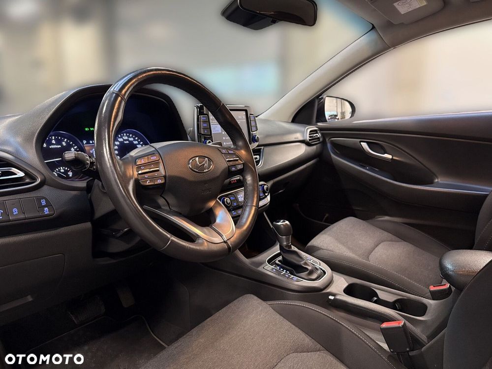 Hyundai i30 1.5 T-GDI 48V Smart DCT - 12