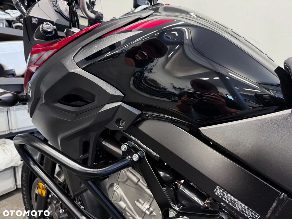 Suzuki V-STROM - 24