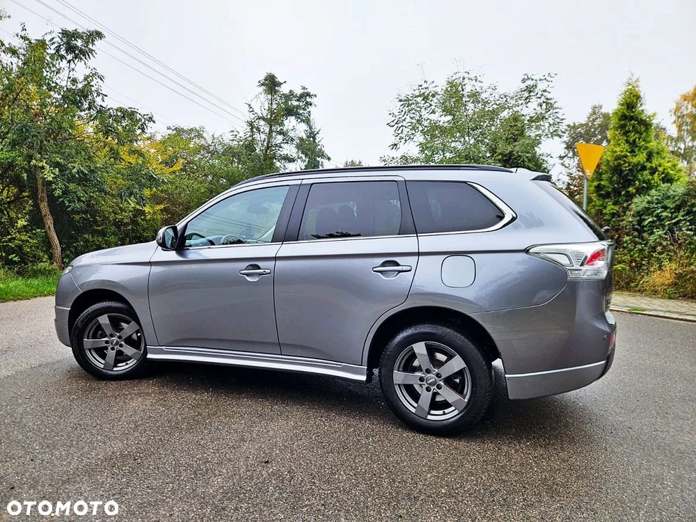 Mitsubishi Outlander 2.0 2WD Diamant Edition - 7