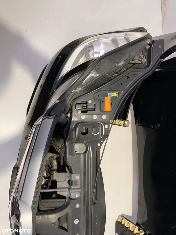 MERCEDES W207 AMG PRZÓD ZDERZAK MASKA BŁOTNIKI PAS 197 - 7