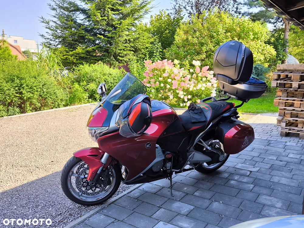 Honda VFR - 7