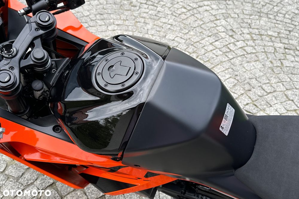 KTM RC 125 - 13