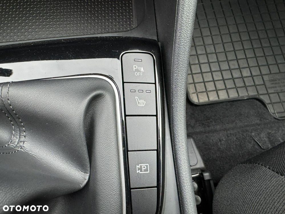 Hyundai Tucson 1.6 T-GDi Pure 2WD - 28