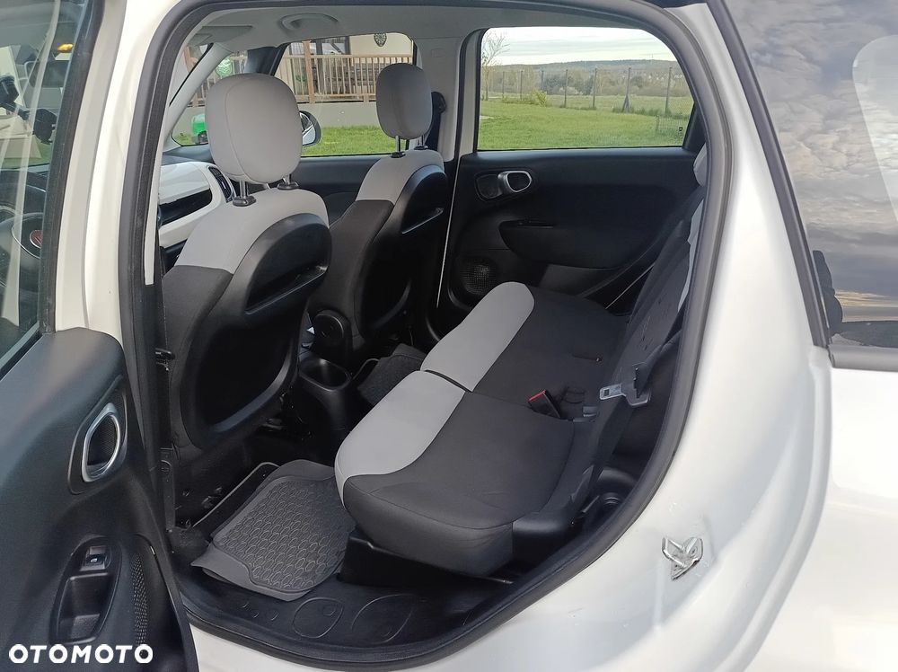 Fiat 500L Living 1.4 T-Jet 16V Lounge - 9